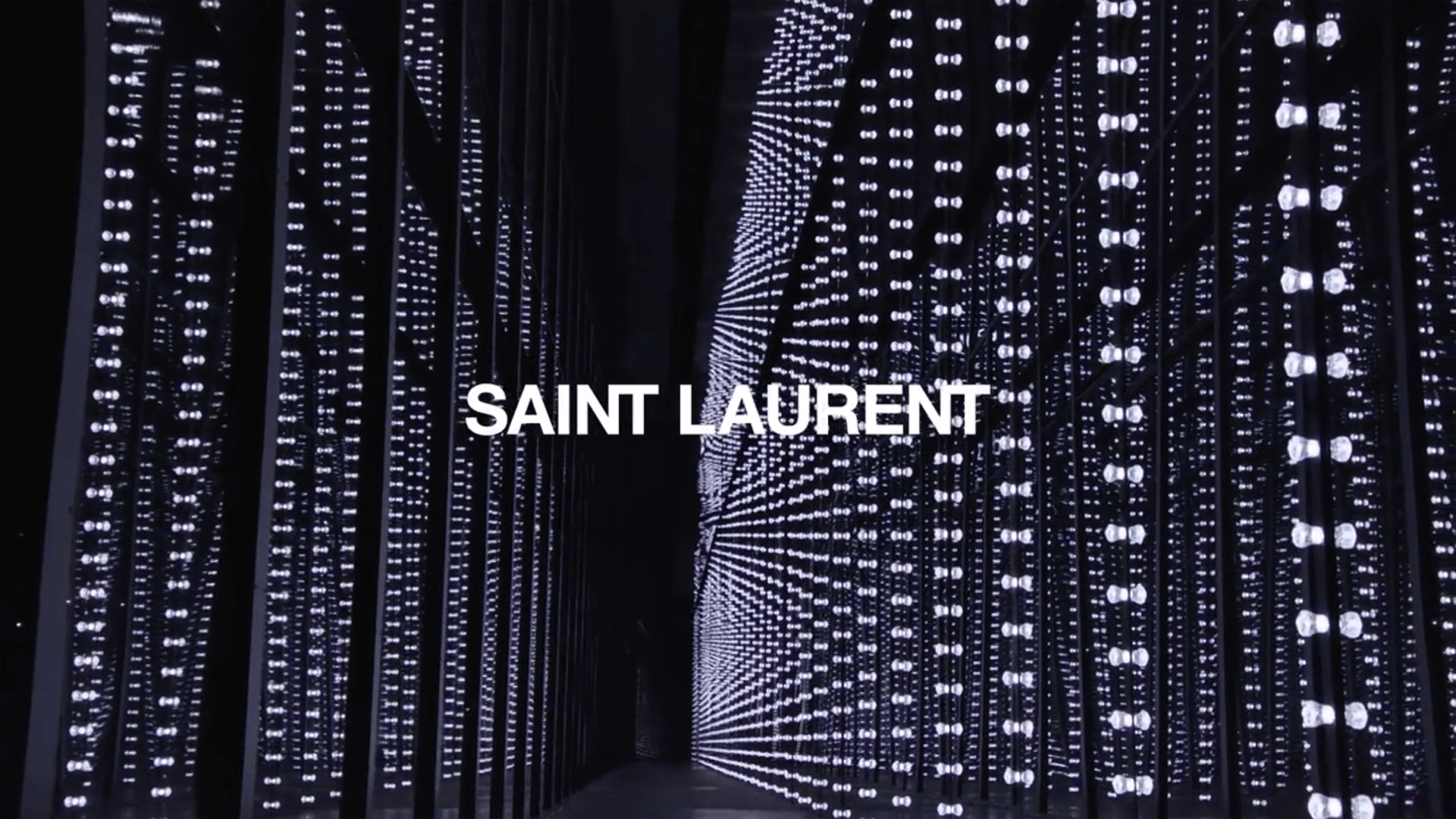 Saint Laurent Paris Fall Winter 2019 Women Fashion Saint Laurent Paris Fall Winter 2019 Women Fashion Show
