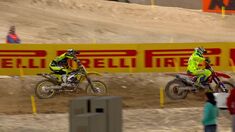 Desalle vs Paulin MXGP of Qatar 2015 - Motocross Desalle vs Paulin MXGP of Qatar 2015 - Motocross