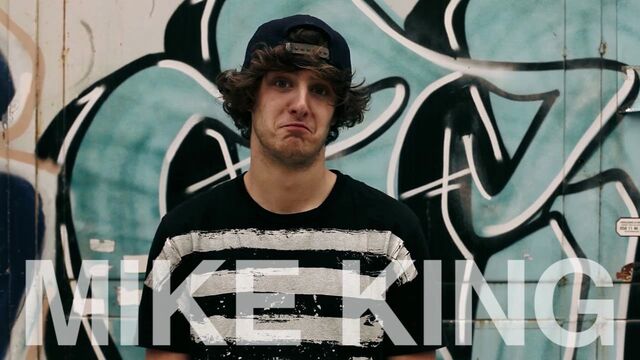 Here it is, after announcing the new team in September, you can now check out the first video from MacNeil UK;
Billy Cooper, Vinny Mayne, Mike King and Ben Green (TM) hit the streets of Spain's capital in early November to film for this new welcome edit.
Be sure to pick up the latest copy of Ride UK to see the full article on the trip.
Songs:
The Jezabels - Nobody Nowhere
Gold Panda - Marriage (Star Slinger Remix)
Filmed on a Canon 5D MK2, Canon 550D and Panasonic HMC-40 by Ben Green and Mike King with additional footage from a Canon 60D.
Timelapses are shot on a Nikon D700 by Sam King.
Edited in Adobe Premiere Pro CS5 by Mike King for MacNeil Bikes and Seventies BMX Distribution.
macneilbmx.com