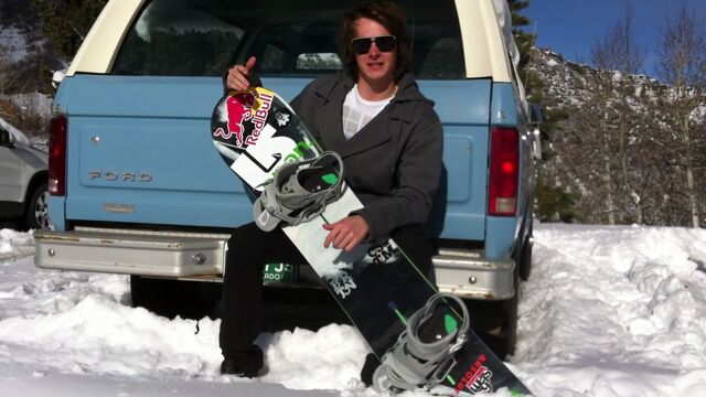 The belgian pro snowboarder Seppe Smits is attending the Billabon Air & Style in Innsbruck in early februry.
Will you watch it live on extreme.com ?