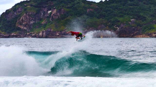Road to Victory with John John Florence